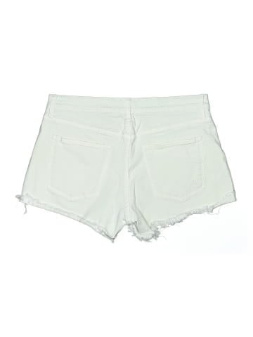 Gap Shorts (view 2)