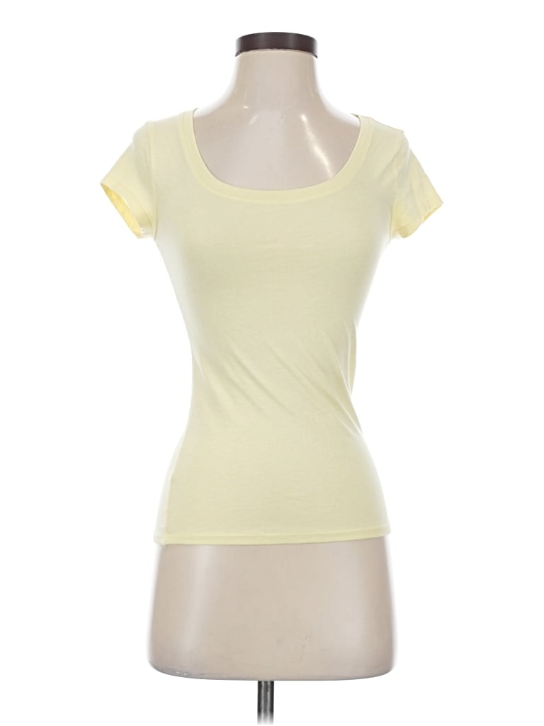 Pre-owned No Boundaries Short Sleeve T-shirt In Yellow
