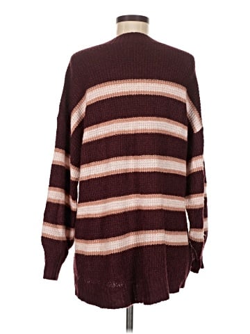 American Eagle Outfitters Pullover Sweater (view 2)