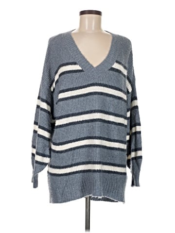American Eagle Outfitters Pullover Sweater (view 1)