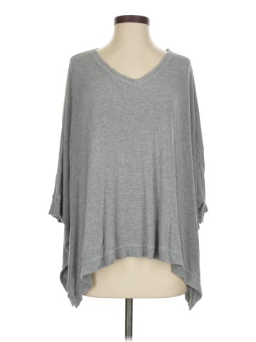 Bordeaux Poncho (view 1)