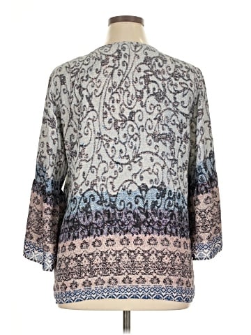 Violet & Claire 3/4 Sleeve Blouse (view 2)