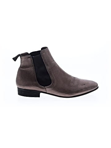 BOEMOS Ankle Boots (view 1)