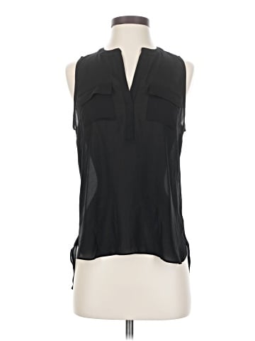 a.n.a. A New Approach Sleeveless Blouse (view 1)