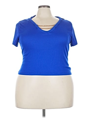 Love Short Sleeve Top (view 1)