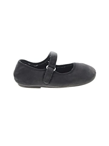 Zara Flats (view 1)