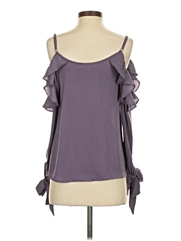Francesca's Sleeveless Blouse (view 2)