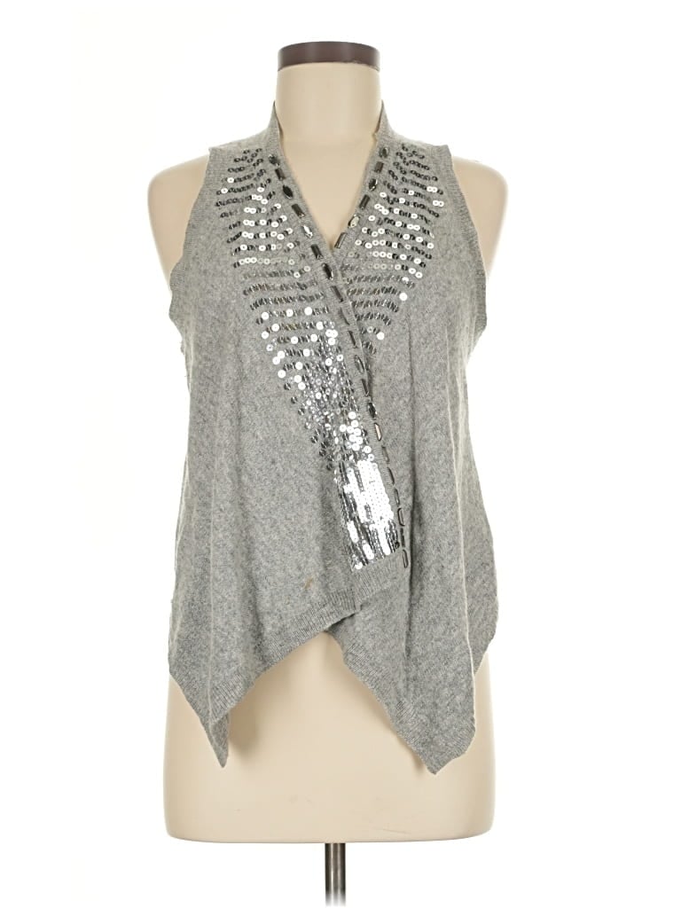 Pre-owned Daytrip Sweater Vest In Gray