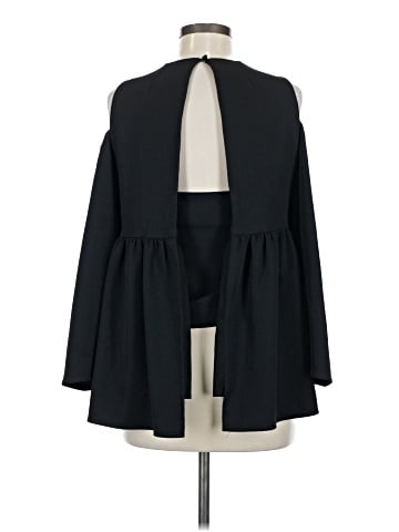 Hunter Bell 3/4 Sleeve Blouse (view 2)
