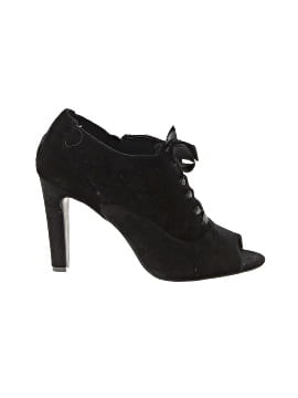 Kelly & Katie Heels