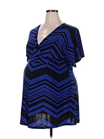 Three Seasons Maternity Kimono (view 1)