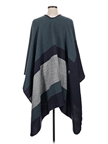Poleci Poncho (view 2)