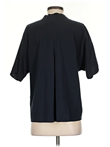 Vince. Short Sleeve Blouse (view 2)