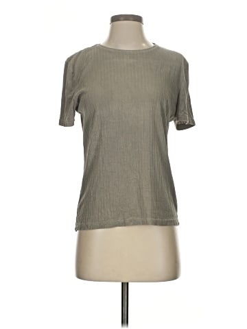 Liz Claiborne Collection Short Sleeve T-Shirt (view 1)