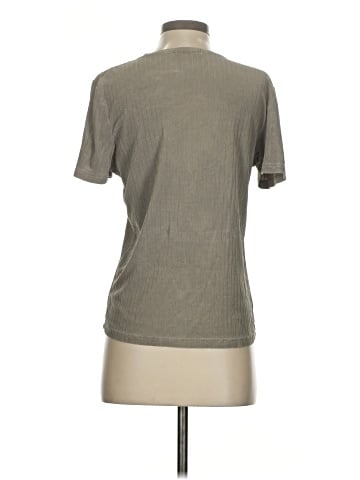 Liz Claiborne Collection Short Sleeve T-Shirt (view 2)