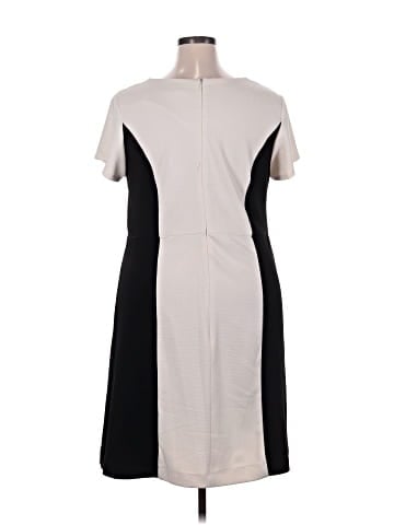 Shelby & Palmer Casual Dress (view 2)