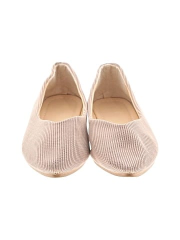 Unbranded Flats (view 2)