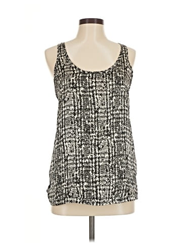 D'Closet Sleeveless Blouse (view 1)
