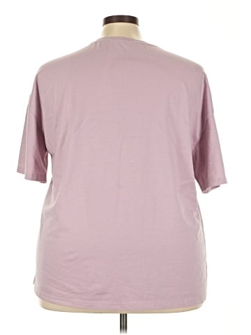 Trendy Queen Short Sleeve T-Shirt (view 2)