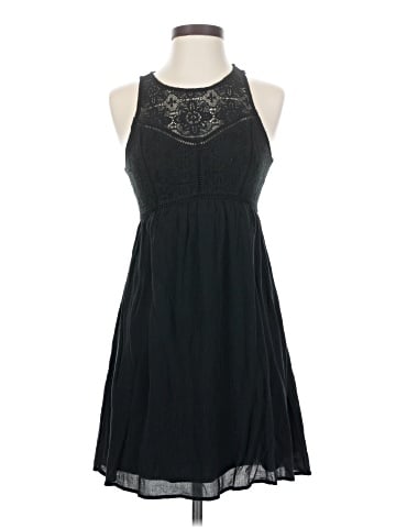 Abercrombie & Fitch Cocktail Dress (view 1)