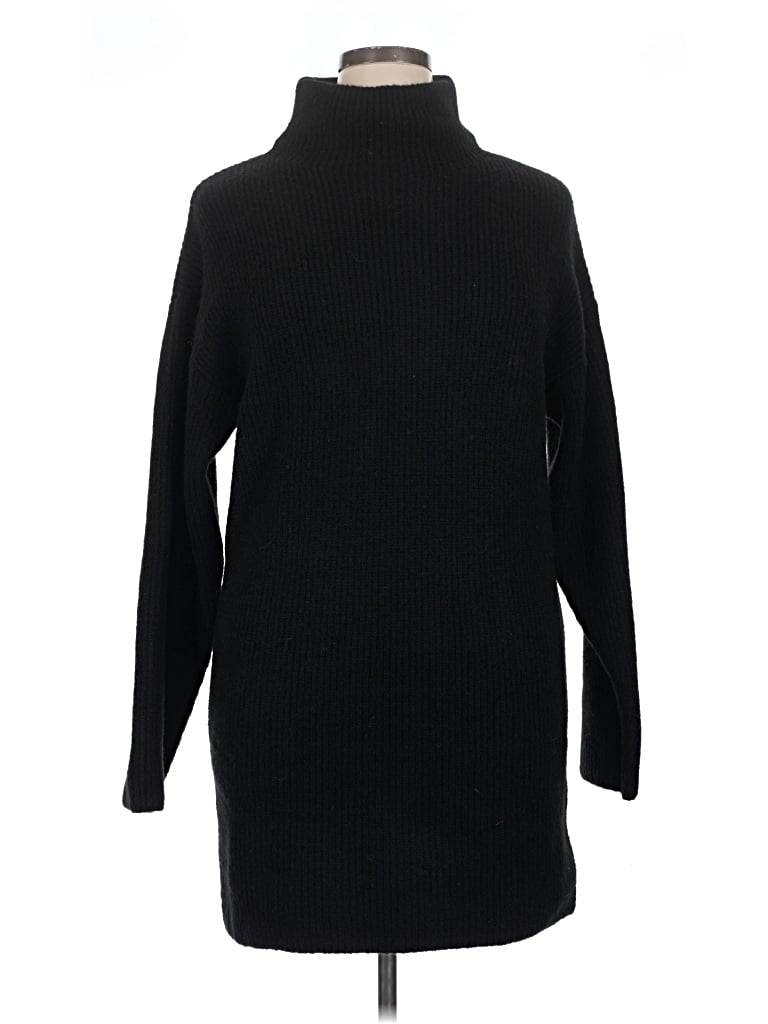 Pre-owned Vici Casual Dress In Black