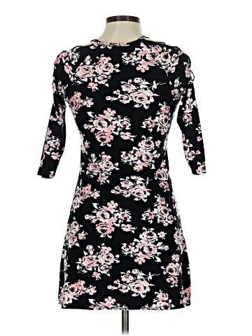 Lily Bleu Casual Dress (view 2)