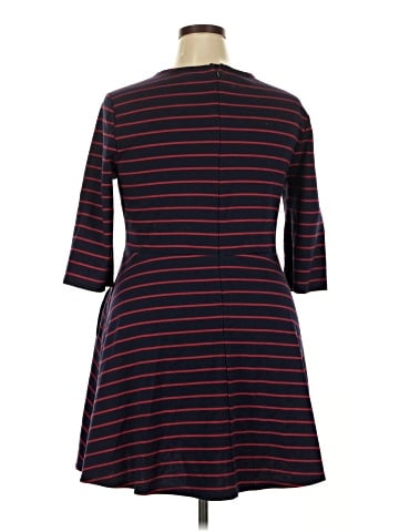 Gap Outlet Casual Dress (view 2)