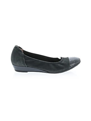 Sabrinas Flats (view 1)