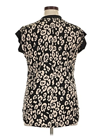 Diana Belle Short Sleeve Blouse (view 2)