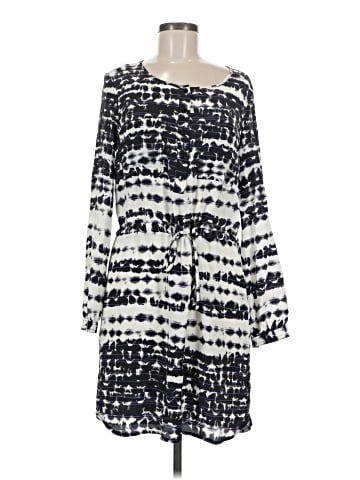 Charlie Jade Casual Dress (view 1)
