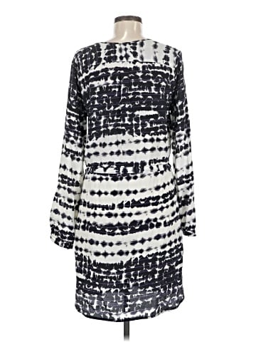 Charlie Jade Casual Dress (view 2)