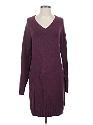 Old Navy Pullover Sweater (view 1)