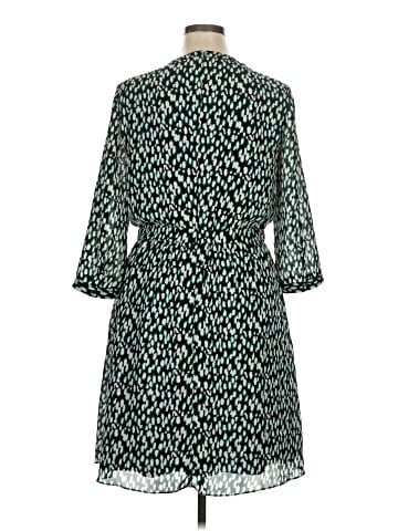 Banana Republic Casual Dress (view 2)