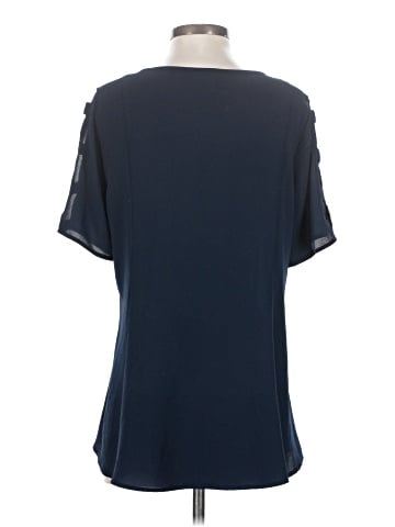 Jennie & Marlis Short Sleeve Blouse (view 2)