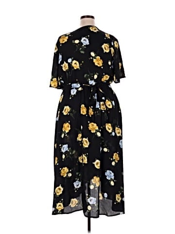 Billie & Blossom Casual Dress (view 2)