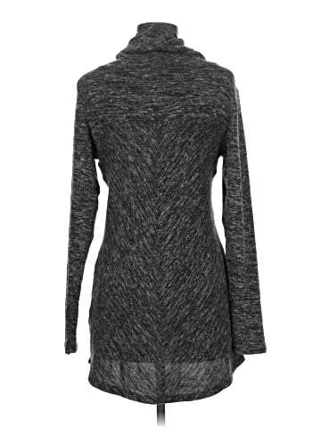 Aventura Pullover Sweater (view 2)