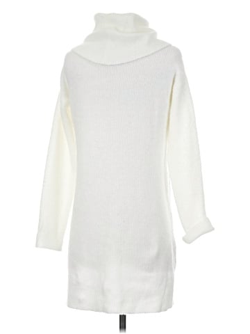 BB Dakota Turtleneck Sweater (view 2)