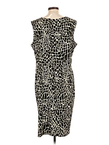 En Focus Cocktail Dress (view 2)