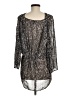 H&M 100% Polyester Metallic Silver 3/4 Sleeve Blouse Size 6 - photo 2