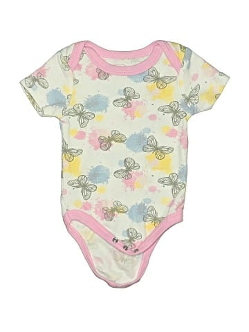 Quiltex Short Sleeve Onesie (view 1)
