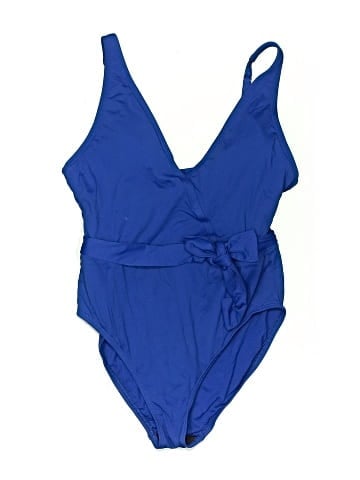La Blanca One Piece Swimsuit (view 1)