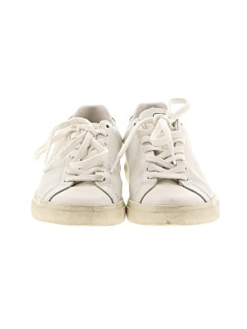 VEJA Sneakers (view 2)