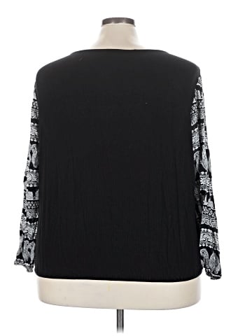 Free Kisses 3/4 Sleeve Top (view 2)