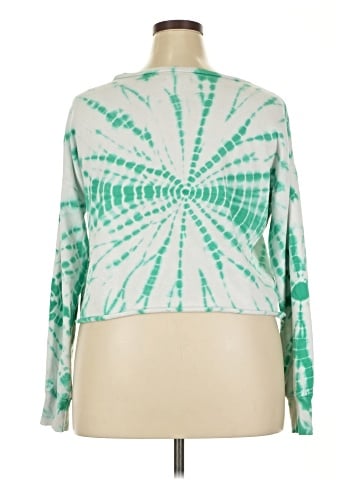 Grayson Threads Sweatshirt (view 2)