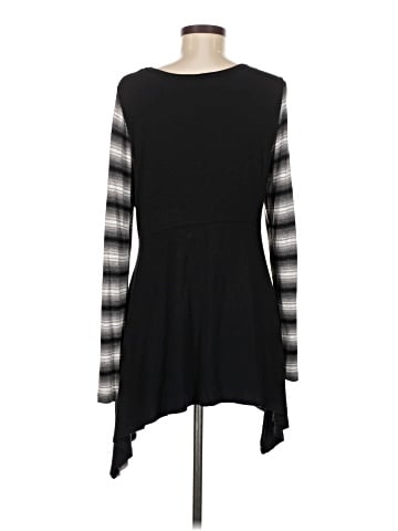 Karen by Karen Kane Long Sleeve Top (view 2)