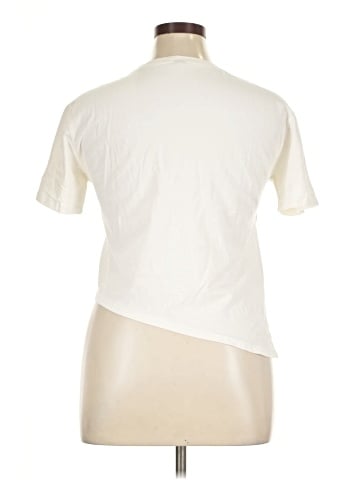 Dazy-Less Short Sleeve T-Shirt (view 2)