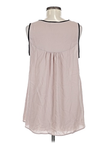Everleigh Sleeveless Blouse (view 2)