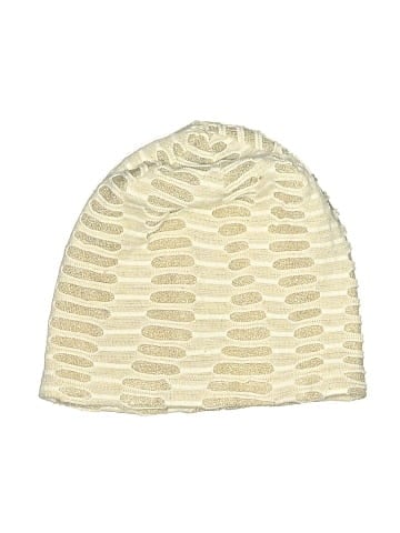 Momo Beanie (view 1)