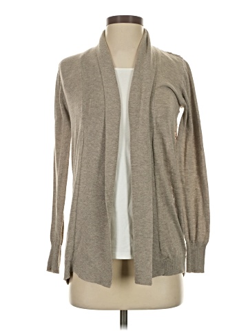 Sisters Cardigan (view 1)