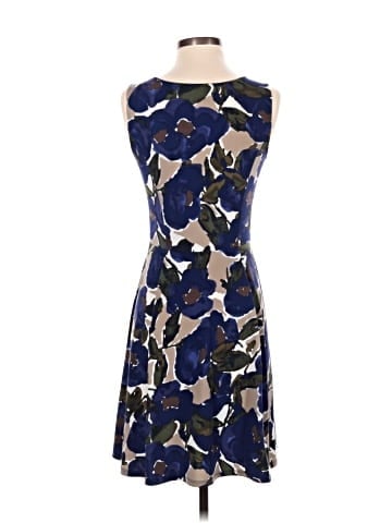 Ann Taylor LOFT Outlet Cocktail Dress (view 2)